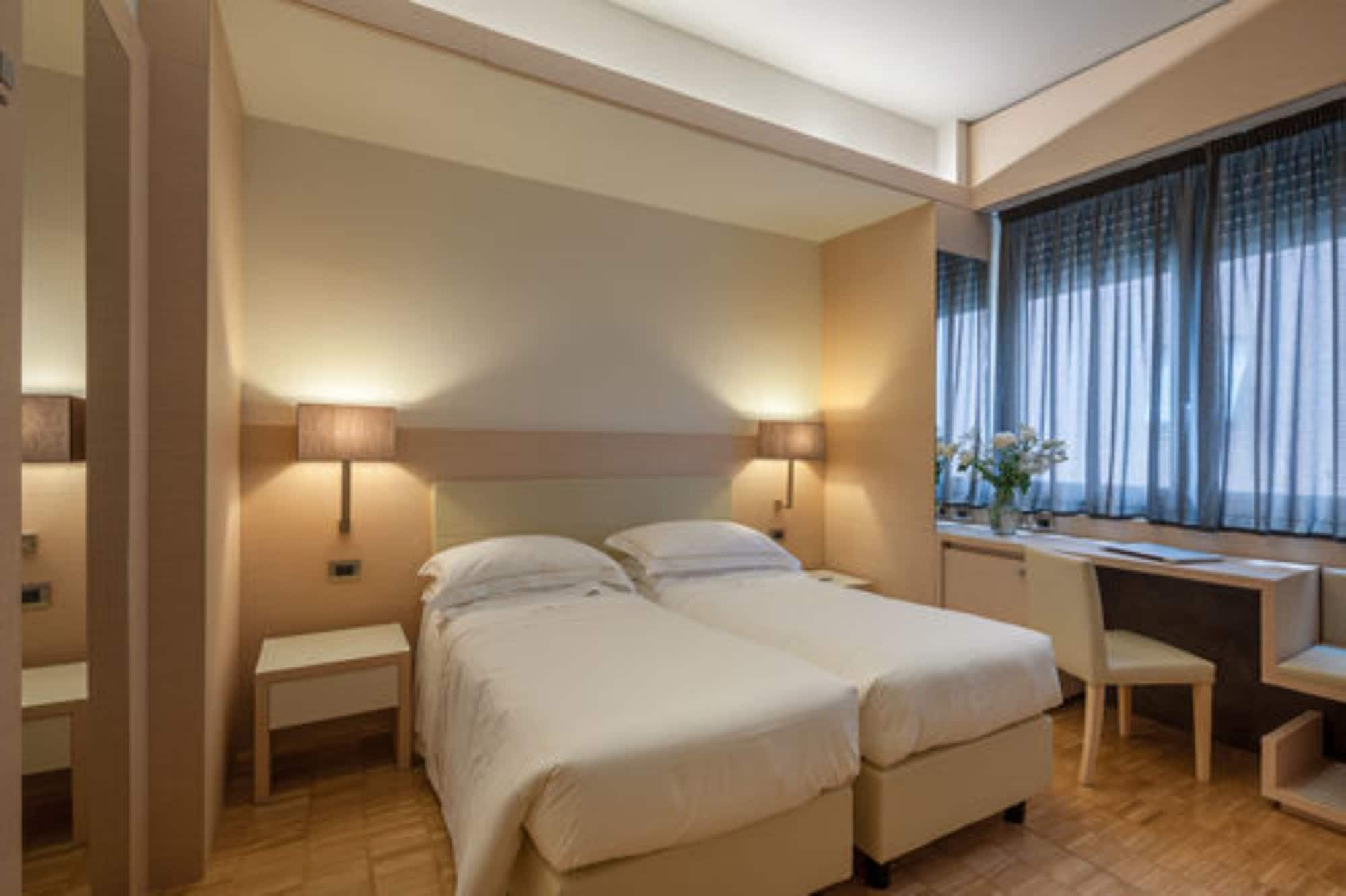 Hotel Ariston Milan Exterior photo